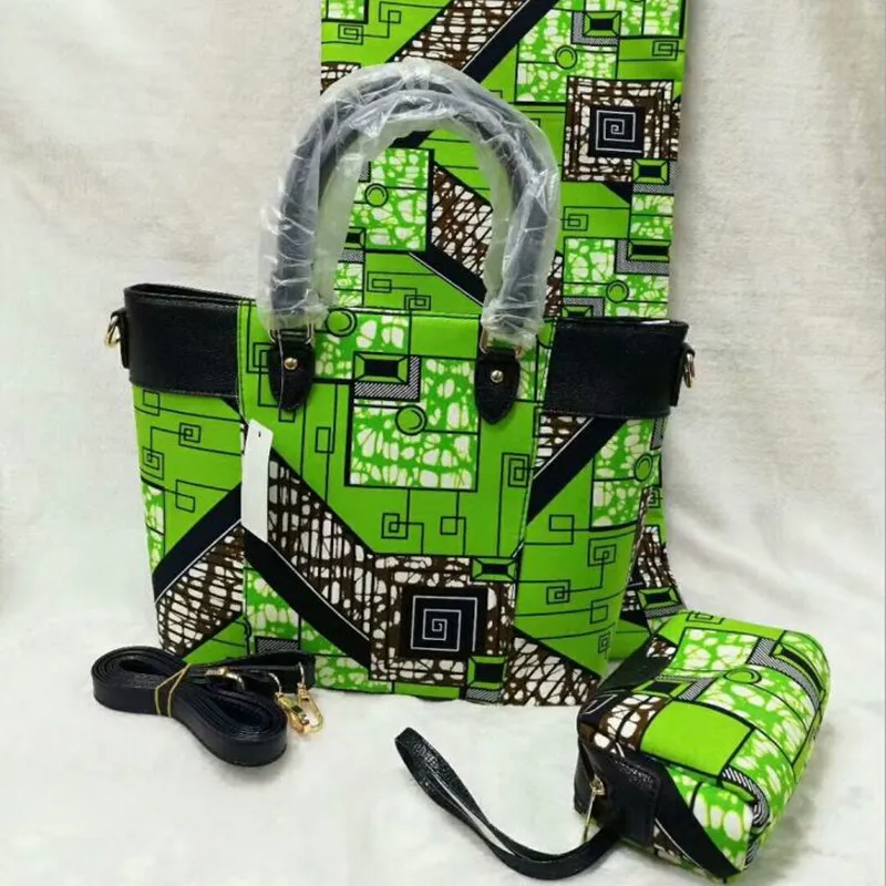 beautiful nice design african Batik wax woman's two wax handbag matching 6 yards 100% Cotton veritable wax prints Fabric A906-12
beautiful nice design african Batik wax woman's two wax handbag matching 6 yards 100% Cotton veritable wax prints Fabric A906-12
