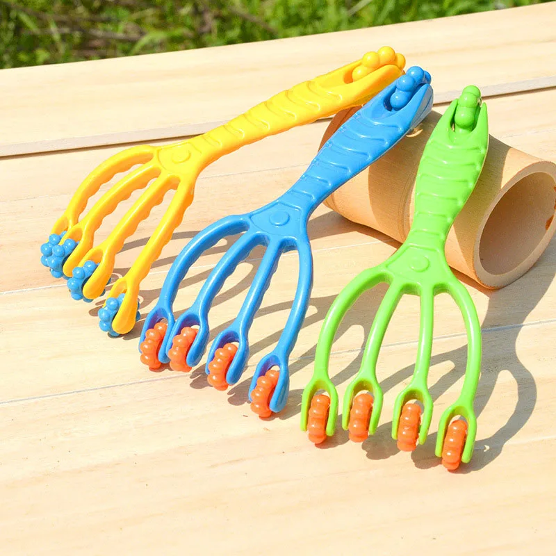 4 Fingers Roller Massager Plastic Rolling Body Relieve Fatigue for Buttock Hip Head Leg WS99
4 Fingers Roller Massager Plastic Rolling Body Relieve Fatigue for Buttock Hip Head Leg WS99