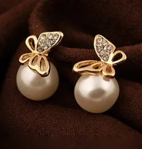 New Design Elegant Sliver Plated Blue Opal Crystal Earrings Female Cute Rhinestone Butterfly Stud Earrings For Women Girl
New Design Elegant Sliver Plated Blue Opal Crystal Earrings Female Cute Rhinestone Butterfly Stud Earrings For Women Girl