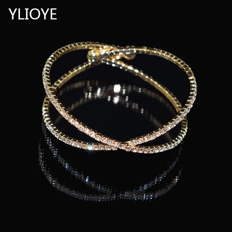 Elegant Deluxe Silver Rhinestone Crystal Bracelet Golden Openwork Bangle Jewelry for Women Bangle Girl Gift
Elegant Deluxe Silver Rhinestone Crystal Bracelet Golden Openwork Bangle Jewelry for Women Bangle Girl Gift