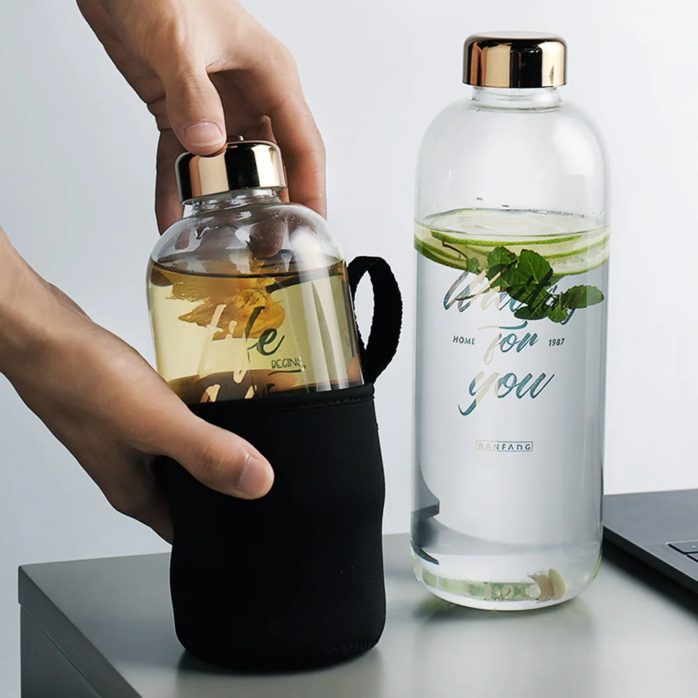 Chic 550ml 950ml Glass Water Bottle with Insulated Cover Nordic Portable Coffee Beer Tea Bottles Casual Vogue Tour Drinkware
Chic 550ml 950ml Glass Water Bottle with Insulated Cover Nordic Portable Coffee Beer Tea Bottles Casual Vogue Tour Drinkware