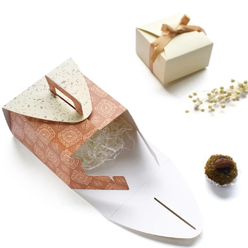 3pcs Gift Box Cake box Candy Bag Thank You Wedding Favors Gift Box Package Birthday Party Favor Bags
3pcs Gift Box Cake box Candy Bag Thank You Wedding Favors Gift Box Package Birthday Party Favor Bags
