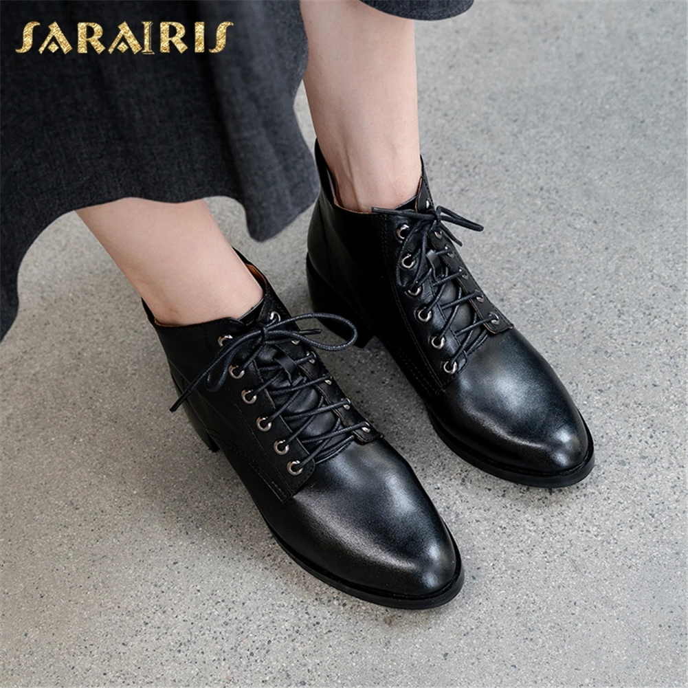 Top quality Chunky Heels genuine leather Winter Boots women's Shoes shoelaces Add Fur ankle Boots women's Shoes Women boots
Top quality Chunky Heels genuine leather Winter Boots women's Shoes shoelaces Add Fur ankle Boots women's Shoes Women boots