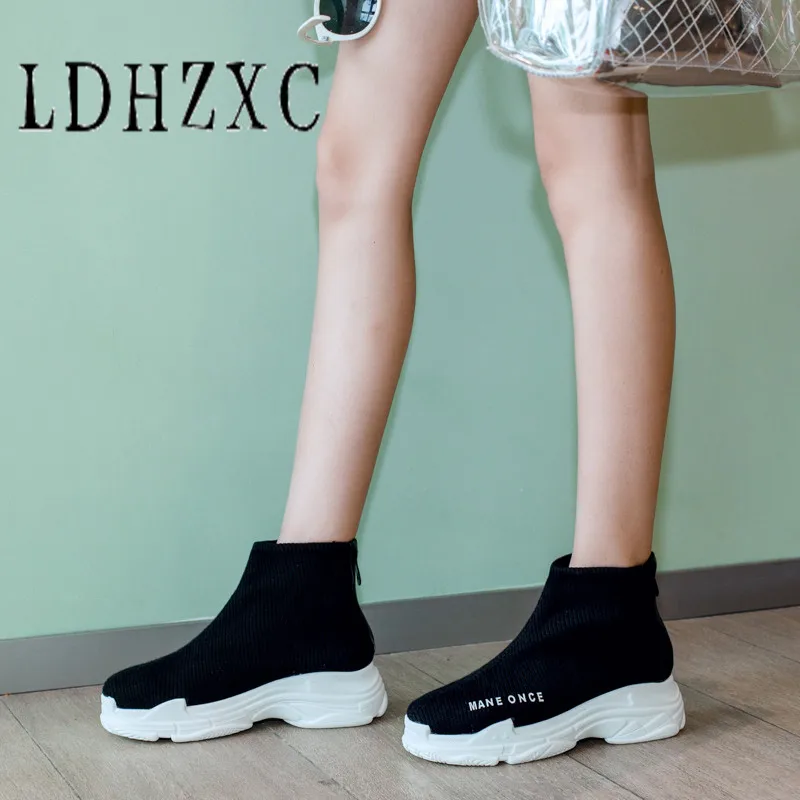 LDHZXC Warm Woman Boots Height Increasing Boots Heels Round Toe Shoes Concise Women Ankle Boots Size 44 45 46
LDHZXC Warm Woman Boots Height Increasing Boots Heels Round Toe Shoes Concise Women Ankle Boots Size 44 45 46