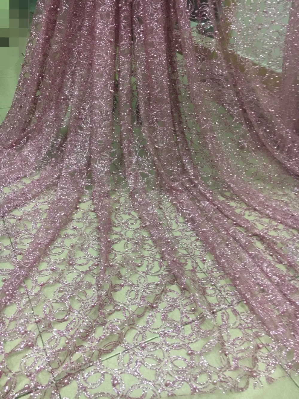 New style pink color African Lace fabric with glitter Sequin High Quality glitter mesh tulle Fabric for wedding dress YG-91402
New style pink color African Lace fabric with glitter Sequin High Quality glitter mesh tulle Fabric for wedding dress YG-91402