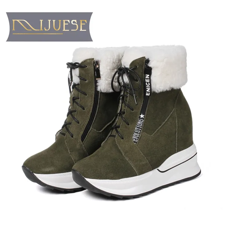 MLJUESE 2019 women snow boots Cow Suede lace up letter green color winter warm plush increasing wedges boots women ankle boots
MLJUESE 2019 women snow boots Cow Suede lace up letter green color winter warm plush increasing wedges boots women ankle boots