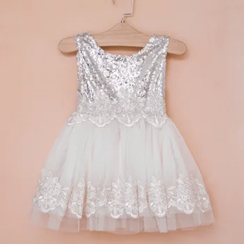 back big V birthday dress sliver sequin wedding dresses lace tutu dancing clothing 5pcs/lot 16DD502
back big V birthday dress sliver sequin wedding dresses lace tutu dancing clothing 5pcs/lot 16DD502