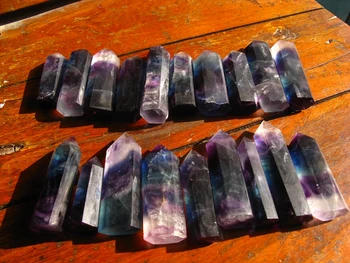 19 very beautiful Natural Fluorite Quartz Crystal Point Cut Polished Love Healing
19 very beautiful Natural Fluorite Quartz Crystal Point Cut Polished Love Healing