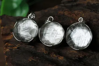 Genuine Natural Gibeon Iron Meteorite David Star Shape Moldavite 925 Sterling Silver Woman Man Pendant Grade AAAAA Drop Shipping
Genuine Natural Gibeon Iron Meteorite David Star Shape Moldavite 925 Sterling Silver Woman Man Pendant Grade AAAAA Drop Shipping