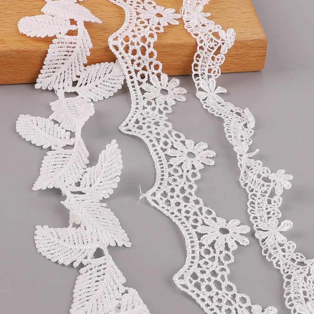 White Flower Leaf Bow Lace Trim Patchwork Material Polyester Embroidery Lace Ribbon for DIY Garment Sewing Accessories
White Flower Leaf Bow Lace Trim Patchwork Material Polyester Embroidery Lace Ribbon for DIY Garment Sewing Accessories