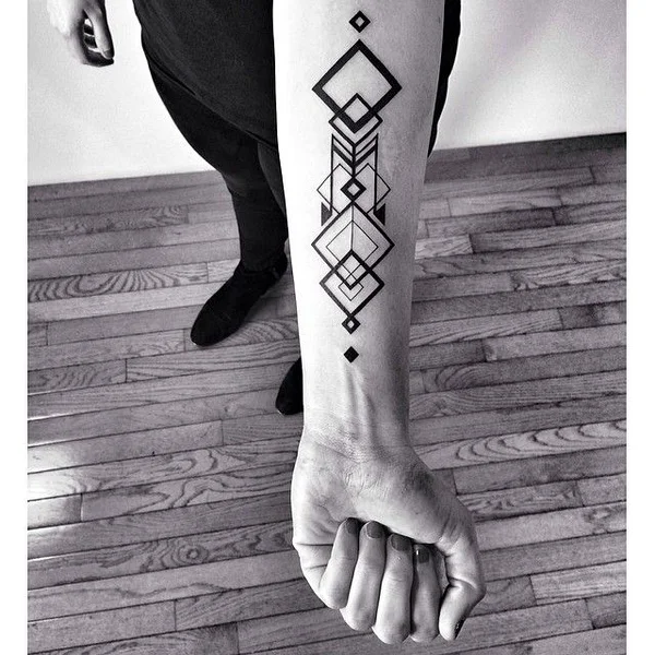 Waterproof Temporary Fake Tattoo Stickers Sexy Cool Black Geometric Square Totem Design Body Art Makeup Tools
Waterproof Temporary Fake Tattoo Stickers Sexy Cool Black Geometric Square Totem Design Body Art Makeup Tools