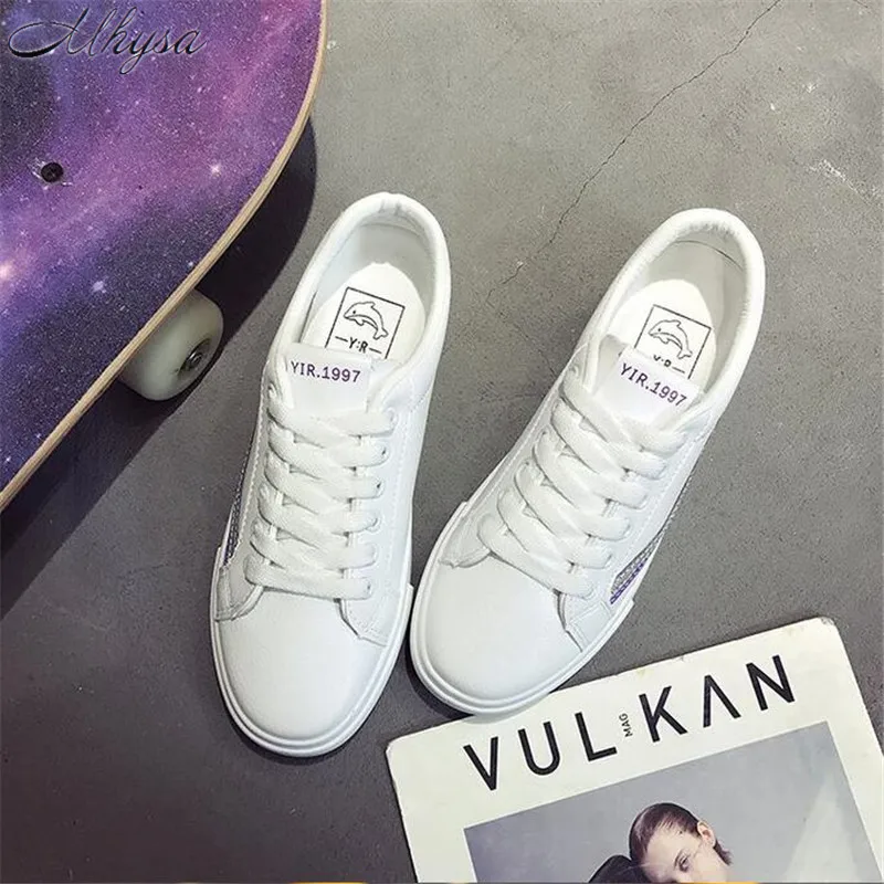 Mhysa 2019 New spring and autumn women's shoes fashion flat casual trend wild lace up slip with small white shoes sneakers L053
Mhysa 2019 New spring and autumn women's shoes fashion flat casual trend wild lace up slip with small white shoes sneakers L053