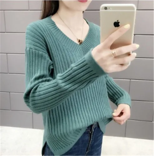 Autumn outfit new v-neck pure color knits pullovers render han edition loose knitting women long sleeve blouse
Autumn outfit new v-neck pure color knits pullovers render han edition loose knitting women long sleeve blouse