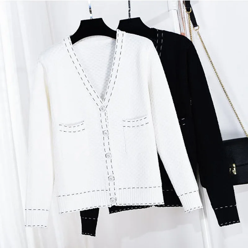 Elegant Womens Cardigan Long Sleeve Autumn Winter 2019 V-neck Single Breasted Striped Oversized Knitted Sweaters Black White
Elegant Womens Cardigan Long Sleeve Autumn Winter 2019 V-neck Single Breasted Striped Oversized Knitted Sweaters Black White