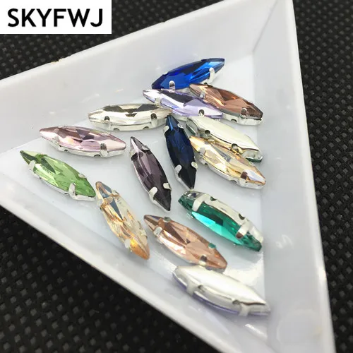 Link 2:Sew On Glass Crystal 4x15mm Navette Rhinestones With Silver Claw Setting apply to Clothing Decoration
Link 2:Sew On Glass Crystal 4x15mm Navette Rhinestones With Silver Claw Setting apply to Clothing Decoration