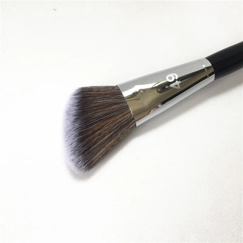 bdbeauty Pro Angled Blush Brush #49 - Soft Blusher Powder Contouring Highlighting Brush - Beauty Makeup Brushes Blender tools
bdbeauty Pro Angled Blush Brush #49 - Soft Blusher Powder Contouring Highlighting Brush - Beauty Makeup Brushes Blender tools