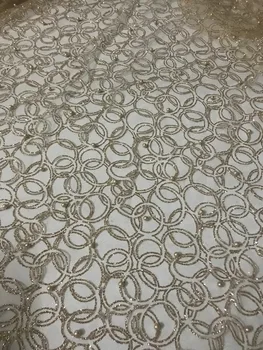 Hot selling diudiu-3.17 glued glitter sequins lace fabric African French net tulle Lace Fabric for party
Hot selling diudiu-3.17 glued glitter sequins lace fabric African French net tulle Lace Fabric for party