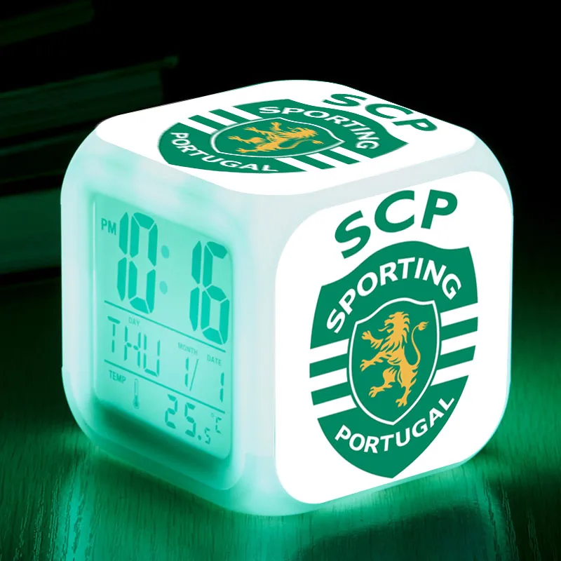 Sporting Clube de Portugal led alarm clock 7 Color glowing flash digital clocks reveil projection night light watch toy for kid
Sporting Clube de Portugal led alarm clock 7 Color glowing flash digital clocks reveil projection night light watch toy for kid