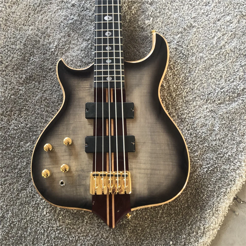 Kaiyun Factory custom left hand Mayones 5 transparent black mahogany. Black pickups. Gold accessories.100% real pictures
Kaiyun Factory custom left hand Mayones 5 transparent black mahogany. Black pickups. Gold accessories.100% real pictures