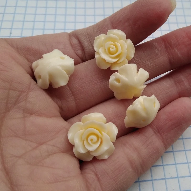 10Pieces 15mm Camelia Coral beads Coral flower beads Cabochon Beige color for Jewelry making
10Pieces 15mm Camelia Coral beads Coral flower beads Cabochon Beige color for Jewelry making