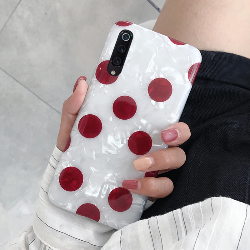 Anti-knock Soft Silicone phone Back Cover for xiaomi note 3 Case Cute Red Dot Shell Glossy Phone Case for Xiaomi MI 9 Coque
Anti-knock Soft Silicone phone Back Cover for xiaomi note 3 Case Cute Red Dot Shell Glossy Phone Case for Xiaomi MI 9 Coque