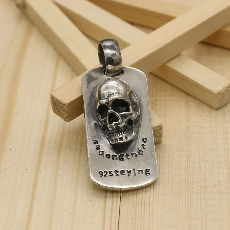 Sterling Silver Skeleton Pendant Tag Punk Rock Wind Retro Necklace Thai Silver Domineering Military Pendant Male
Sterling Silver Skeleton Pendant Tag Punk Rock Wind Retro Necklace Thai Silver Domineering Military Pendant Male