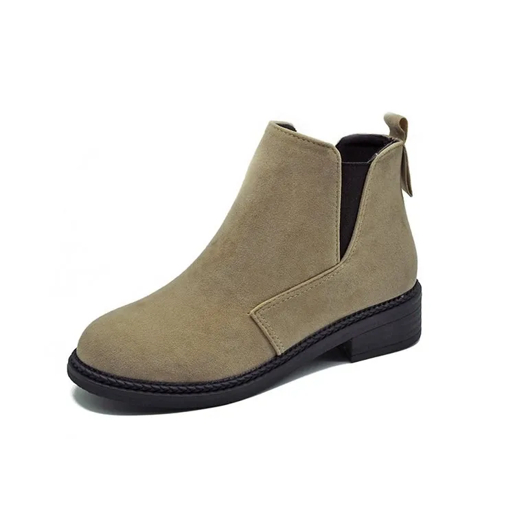 2018 new short tube Martin boots female British Korean short high high shoes women's flat thick with.
2018 new short tube Martin boots female British Korean short high high shoes women's flat thick with.
