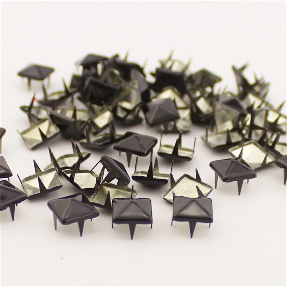 100pcs 9mm black Spot Pyramid Rivets Fashional Metal Studs Punk Rock Clothing Set Shoes Bags Accessories Garment Rivets
100pcs 9mm black Spot Pyramid Rivets Fashional Metal Studs Punk Rock Clothing Set Shoes Bags Accessories Garment Rivets