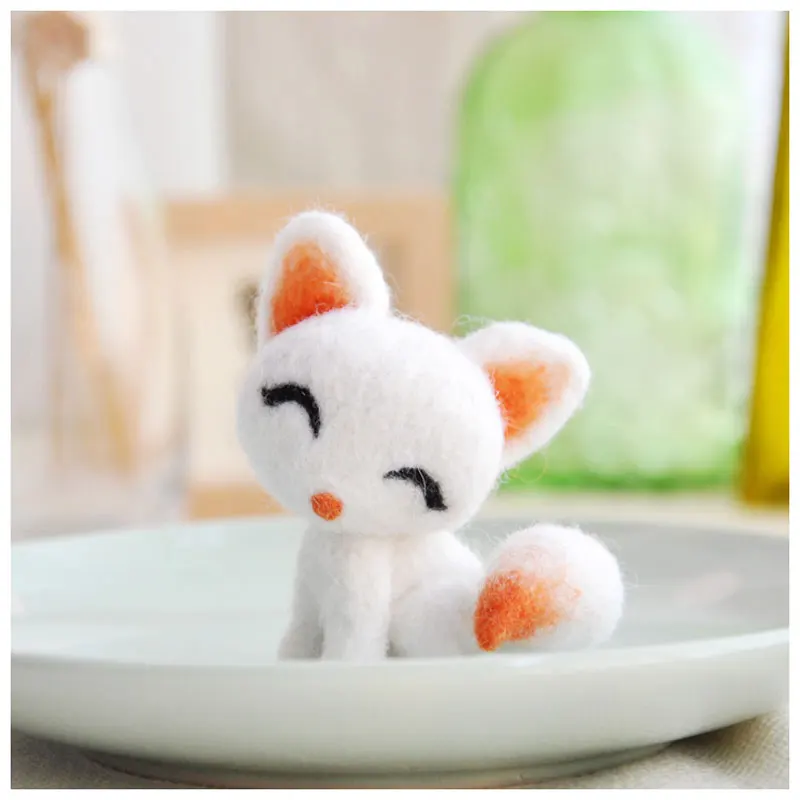 Non Finished Lovely Fox Felting Poked Free Shipping Wool Felt Poked Set Handmade DIY Fox Felt for Needle Material Bag Craft
Non Finished Lovely Fox Felting Poked Free Shipping Wool Felt Poked Set Handmade DIY Fox Felt for Needle Material Bag Craft