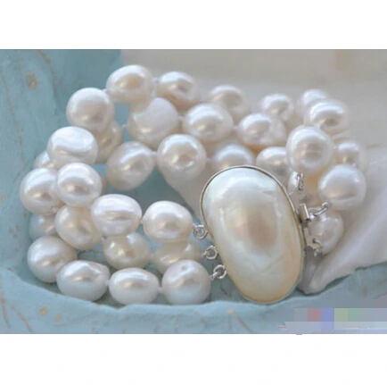 Free shipping@@@@@ P4118 3ROW 8" 13mm BAROQUE WHITE FRESHWATER PEARL BRACELET MABE
Free shipping@@@@@ P4118 3ROW 8" 13mm BAROQUE WHITE FRESHWATER PEARL BRACELET MABE