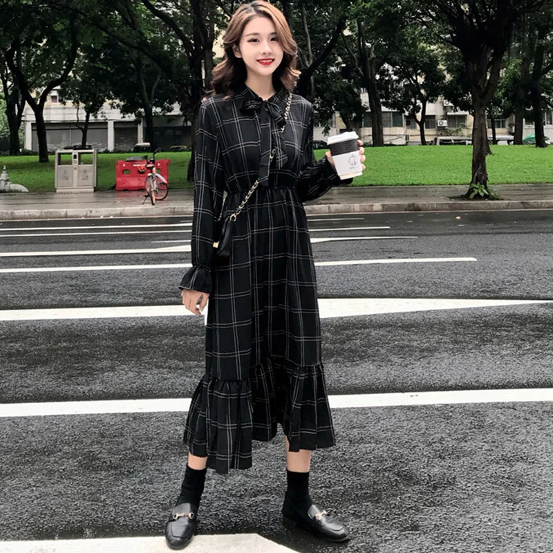 Vintage Slim High Waist winter dress Women Autumn Spring Long Sleeve Dress Ladies A-line dress Slim ruffled Laong Dress Women
Vintage Slim High Waist winter dress Women Autumn Spring Long Sleeve Dress Ladies A-line dress Slim ruffled Laong Dress Women