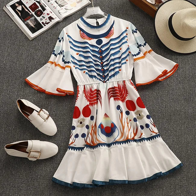 Chiffon Vintage Fold Women's Dress Charming Printed O-Neck Butterfly Sleeves High Waist Ruffles Dress Summer Fashion Party Dress
Chiffon Vintage Fold Women's Dress Charming Printed O-Neck Butterfly Sleeves High Waist Ruffles Dress Summer Fashion Party Dress