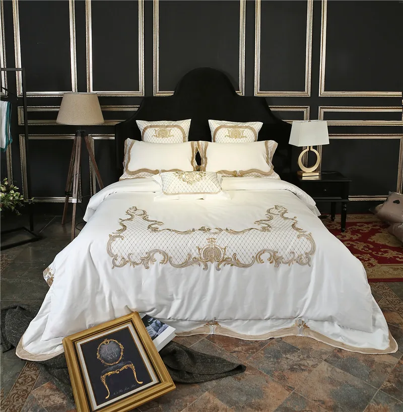 Egyptian Cotton Embroidery Luxury Royal White Bedlinen bedclothes Bedding sets Duvet cover Bed sheet pillowcase38
Egyptian Cotton Embroidery Luxury Royal White Bedlinen bedclothes Bedding sets Duvet cover Bed sheet pillowcase38