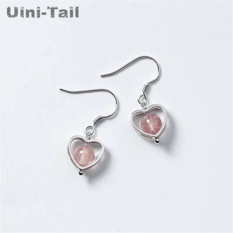 Uini-Tail hot new 925 sterling silver sweet love strawberry crystal earrings Korean girl heart pink beads creative earrings
Uini-Tail hot new 925 sterling silver sweet love strawberry crystal earrings Korean girl heart pink beads creative earrings