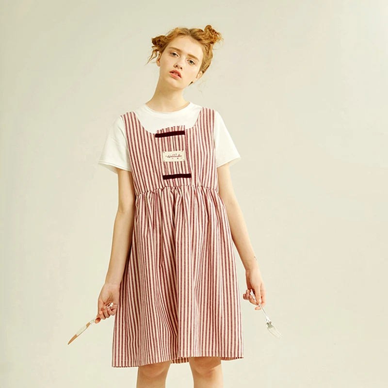 Spring Autumn New Women Strap Dress Sleeveless Stripes Loose Chic Dresses Button Cotton Linen Female Knee-length Dress
Spring Autumn New Women Strap Dress Sleeveless Stripes Loose Chic Dresses Button Cotton Linen Female Knee-length Dress