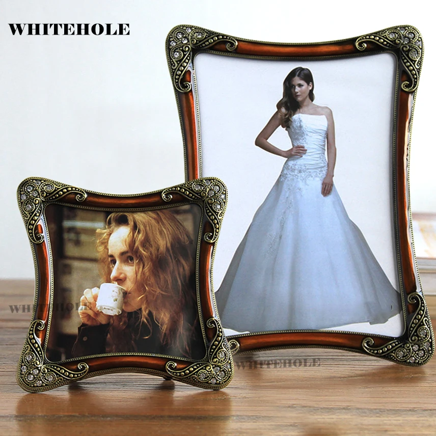 Retro-Style Metal Photo Frame Photo Desktop Classic Picture Frame Picture Square Creative Lovers Wedding Gift
Retro-Style Metal Photo Frame Photo Desktop Classic Picture Frame Picture Square Creative Lovers Wedding Gift