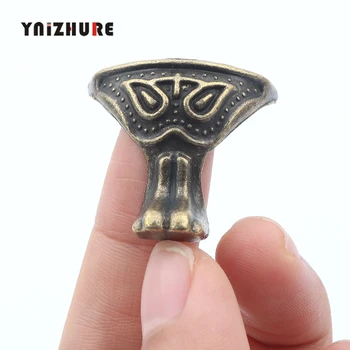 28*27mm 12Pcs Zinc Alloy Animal Footing Decoration Legs Vintage Wooden Box Beast Feet Cabinet Corner Bronze Tone Color 
28*27mm 12Pcs Zinc Alloy Animal Footing Decoration Legs Vintage Wooden Box Beast Feet Cabinet Corner Bronze Tone Color