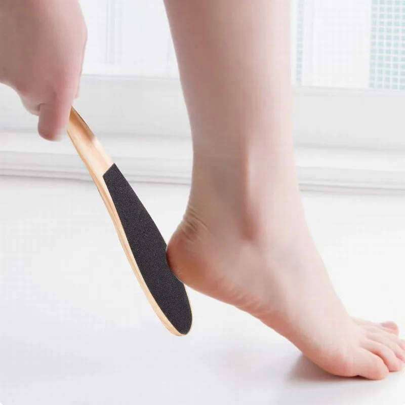 1 Pcs Portable Sandpaper Foot File Callus Dead Skin Remover Pedicure Double Side Wooden Handle Pedicure Tools Callus Remover
1 Pcs Portable Sandpaper Foot File Callus Dead Skin Remover Pedicure Double Side Wooden Handle Pedicure Tools Callus Remover