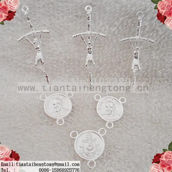 Free shipping 50sets/pack cheap silver color alloy francisus pope rosary centerpiece & crucifix set special offer
Free shipping 50sets/pack cheap silver color alloy francisus pope rosary centerpiece & crucifix set special offer