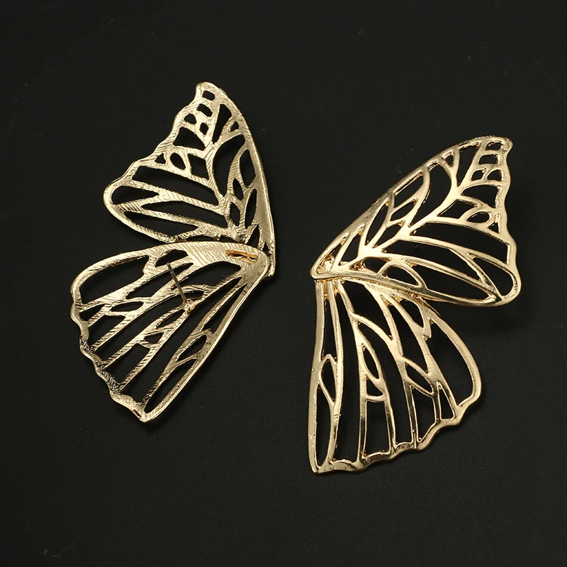 Docona Trendy Hollow Butterfly Drop Dangle Earring for Women Metal Large Wing Pendant Earring Statement Jewelry Oorbellen 6218
Docona Trendy Hollow Butterfly Drop Dangle Earring for Women Metal Large Wing Pendant Earring Statement Jewelry Oorbellen 6218