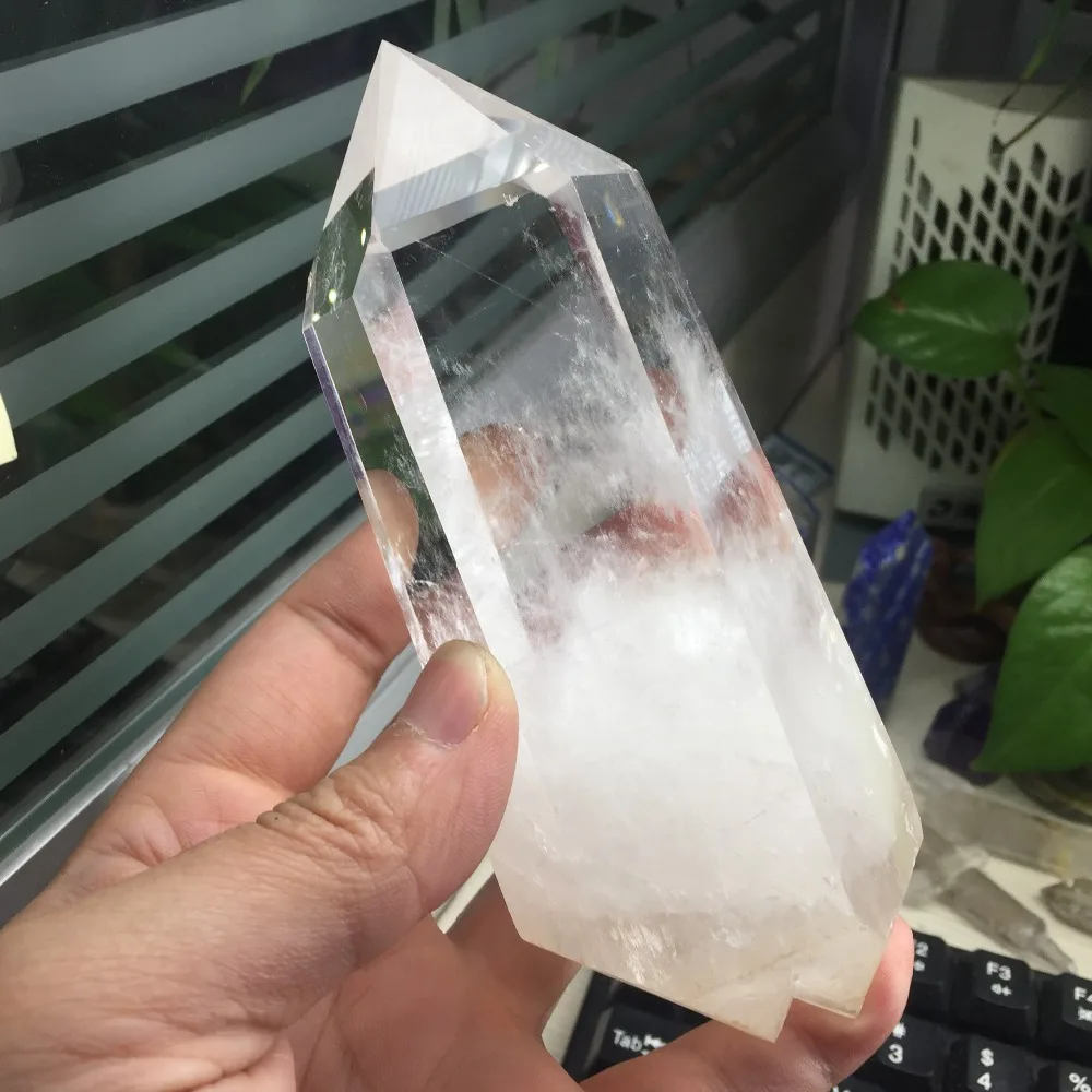 High Quality Natural Crystal 542g Transparent Quartz Crystal Point Healing Hexagonal Wand Treatment Lucky Stone #A517
High Quality Natural Crystal 542g Transparent Quartz Crystal Point Healing Hexagonal Wand Treatment Lucky Stone #A517