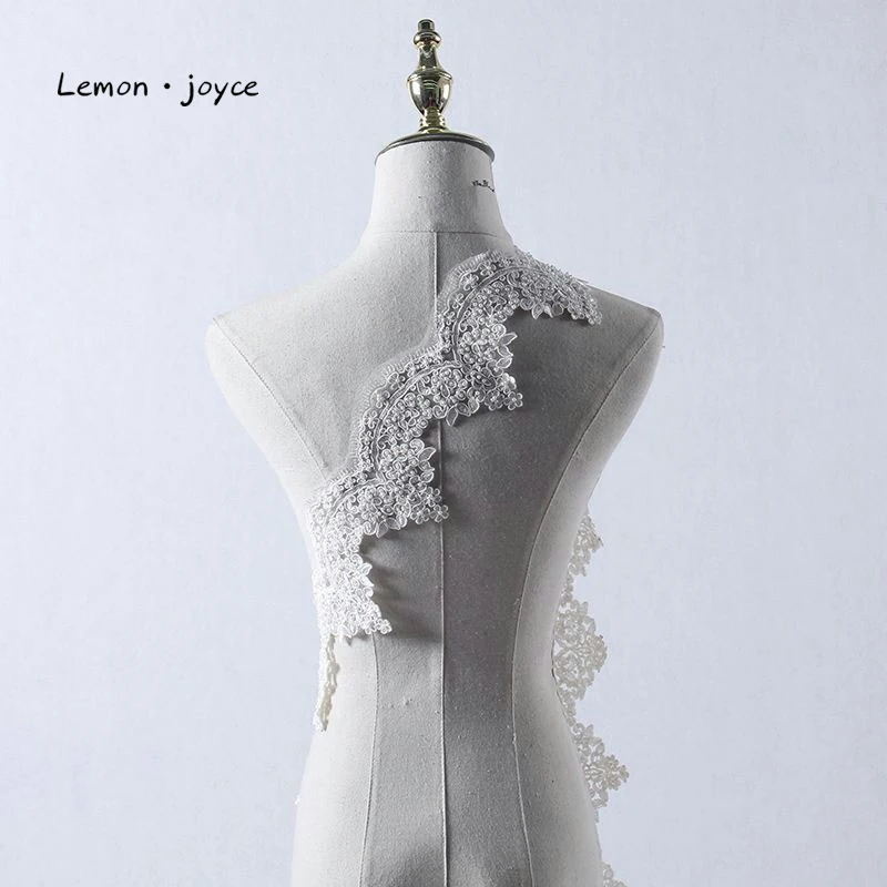 2019 Hot Selling French Lace Handmade 3D Beads Wedding Dress Applique White Lace Collar Lace Fabric
2019 Hot Selling French Lace Handmade 3D Beads Wedding Dress Applique White Lace Collar Lace Fabric