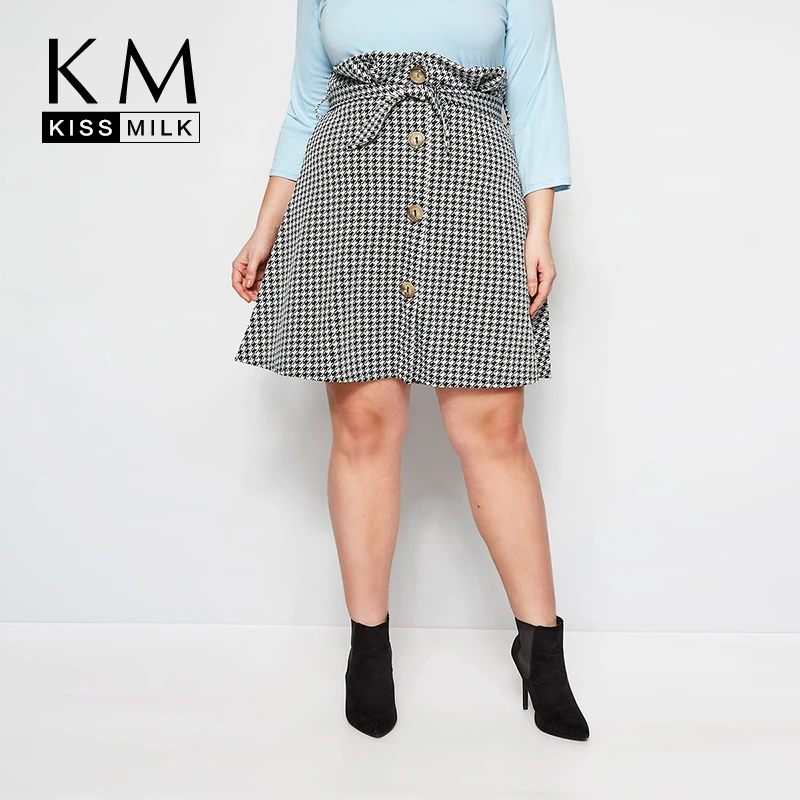 Kissmilk Large Size Simple Loose Waist Tie Threshold Button Decoration Black White Houndstooth Plus Women Summer Skirt
Kissmilk Large Size Simple Loose Waist Tie Threshold Button Decoration Black White Houndstooth Plus Women Summer Skirt