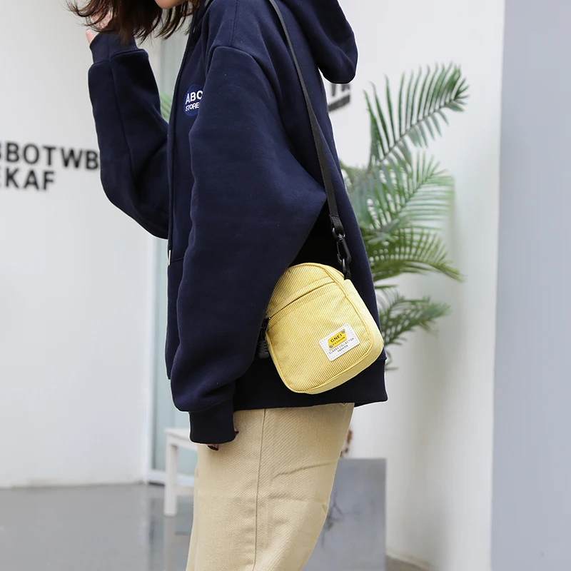 2019 Women Mini Corduroy Shoulder Bag Female Small Canvas Cross Body Bags Ladies Zipper Cloth Purse Shell Mobile Phone Bag Tote
2019 Women Mini Corduroy Shoulder Bag Female Small Canvas Cross Body Bags Ladies Zipper Cloth Purse Shell Mobile Phone Bag Tote
