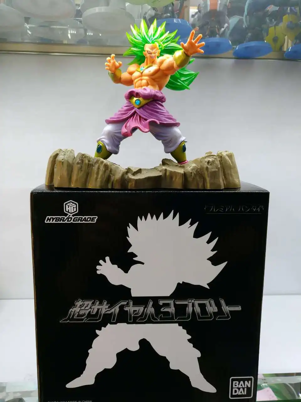 New arrival 17cm HYBRID GRADE Dragon Ball Z Super Saiyan 3 Broly Broli PVC Figure Collectible Model Toy
New arrival 17cm HYBRID GRADE Dragon Ball Z Super Saiyan 3 Broly Broli PVC Figure Collectible Model Toy