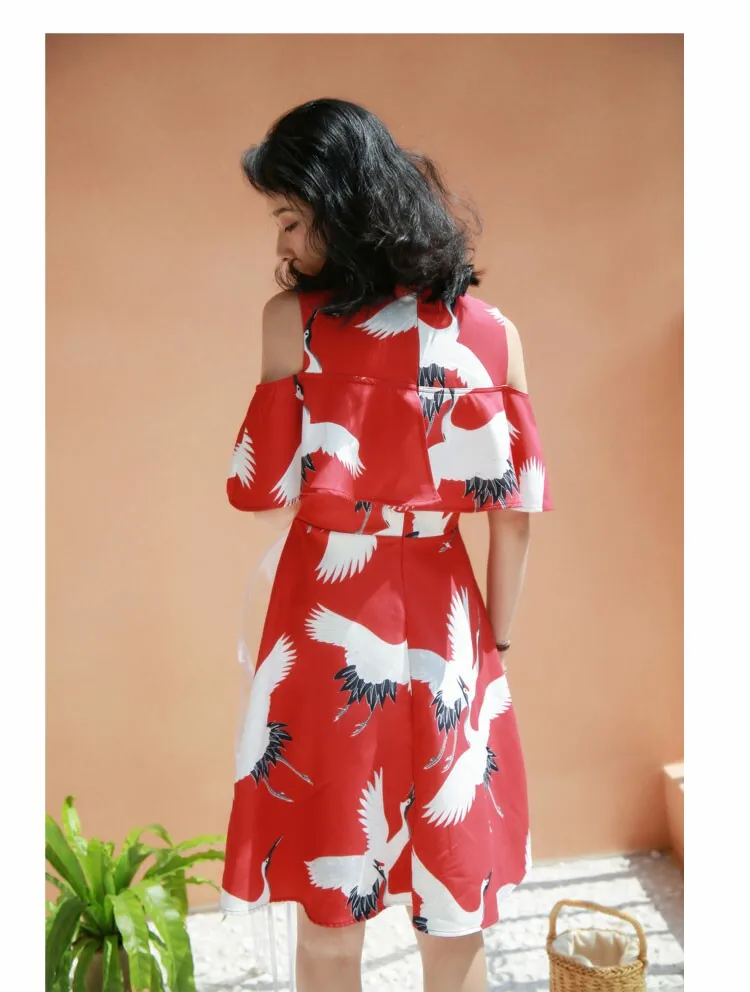 2018 Summer Vintage Off Shoulder Dress Elegant Ruffled Chinese Style Crane Printed High Waist A Line Vintage Dresses 50s 60s
2018 Summer Vintage Off Shoulder Dress Elegant Ruffled Chinese Style Crane Printed High Waist A Line Vintage Dresses 50s 60s