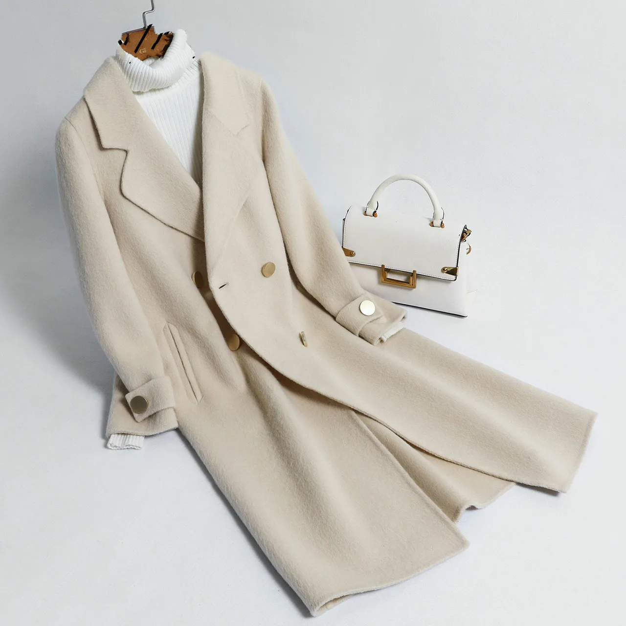 KMETRAM Women Wool Jacket Cashmere Slim Coat Women Double Breasted Long Coat Ropa De Mujer 2019 Invierno Casacos Femininos MY195
KMETRAM Women Wool Jacket Cashmere Slim Coat Women Double Breasted Long Coat Ropa De Mujer 2019 Invierno Casacos Femininos MY195