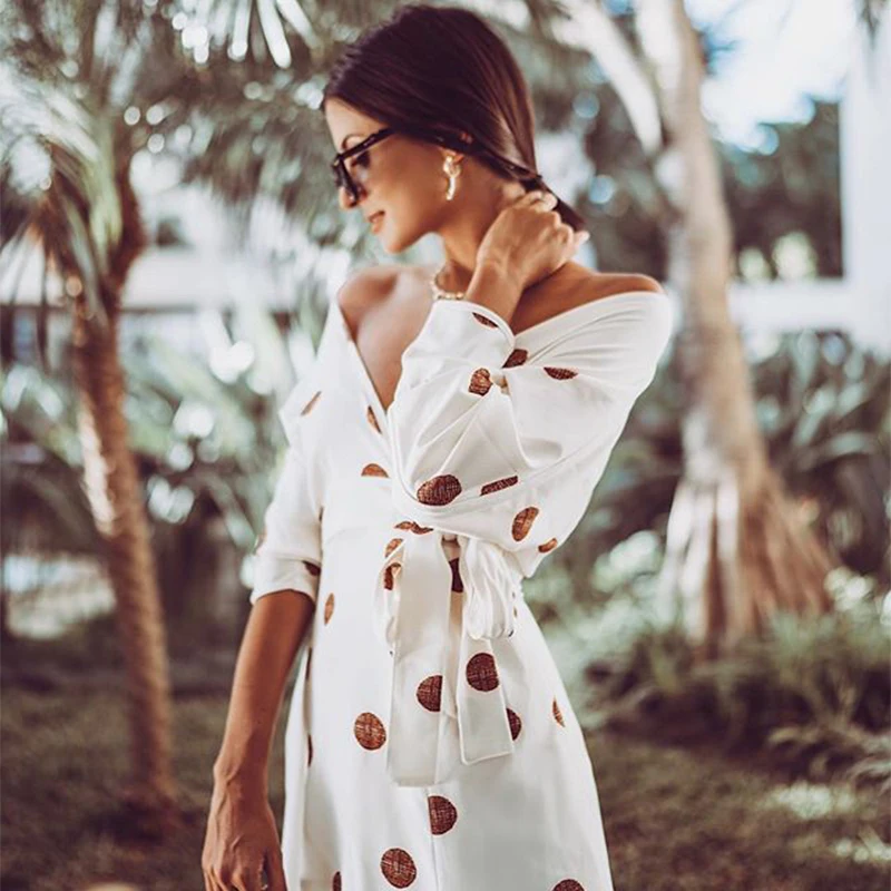 WHOSONG Elegant Off Shoulder Long Summer Dress Women Sesy V Neck Dot Print White Dresses Female Party dress Robe Femme 2019
WHOSONG Elegant Off Shoulder Long Summer Dress Women Sesy V Neck Dot Print White Dresses Female Party dress Robe Femme 2019