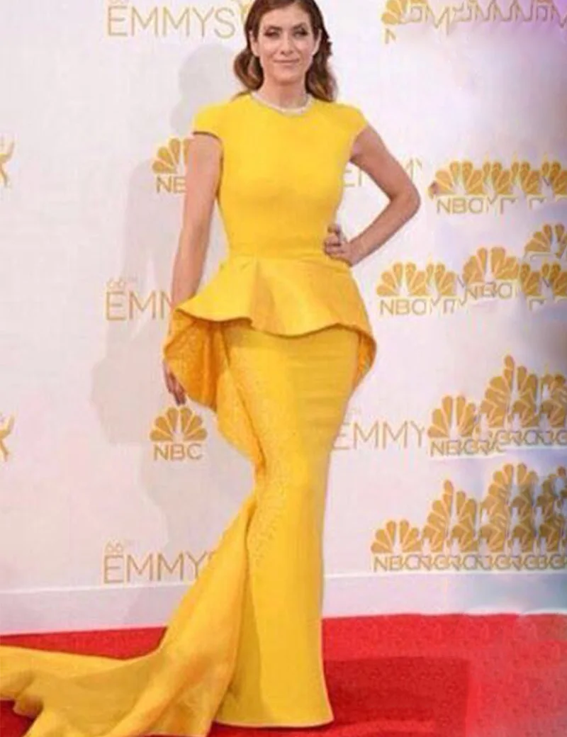 Cap Sleeve Mermaid Red Carpet Celebrity Evening Dresses Simple Elegant Long Evening Gowns Ruffles Evening Party Dresses L352
Cap Sleeve Mermaid Red Carpet Celebrity Evening Dresses Simple Elegant Long Evening Gowns Ruffles Evening Party Dresses L352