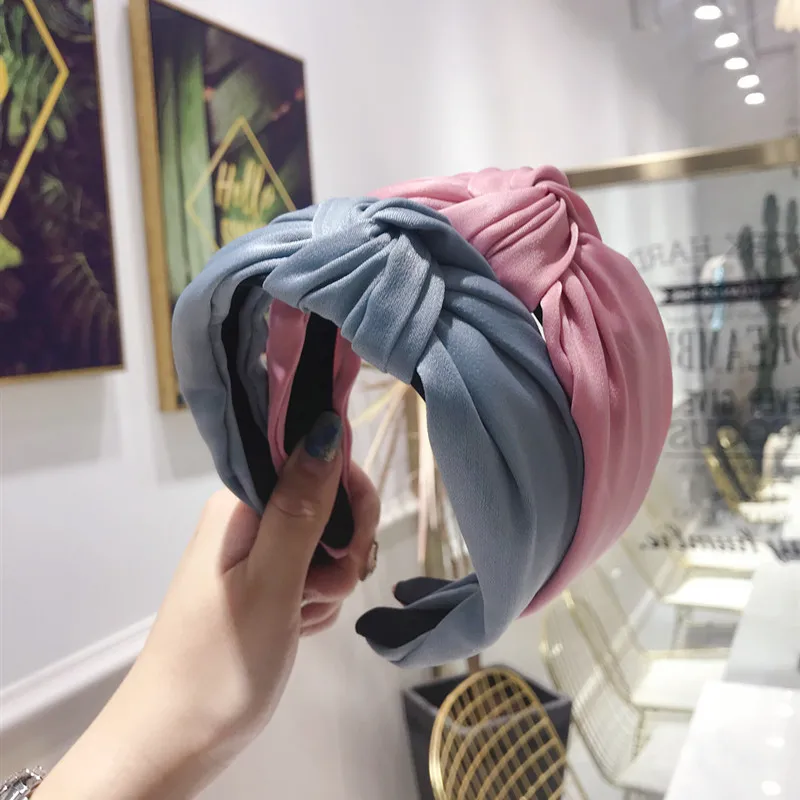 Xugar Hair Accessories Luxury Rhinestone Top Knot Hairband Wide Headband for Women Elegant Solid Color Hair Hoop
Xugar Hair Accessories Luxury Rhinestone Top Knot Hairband Wide Headband for Women Elegant Solid Color Hair Hoop